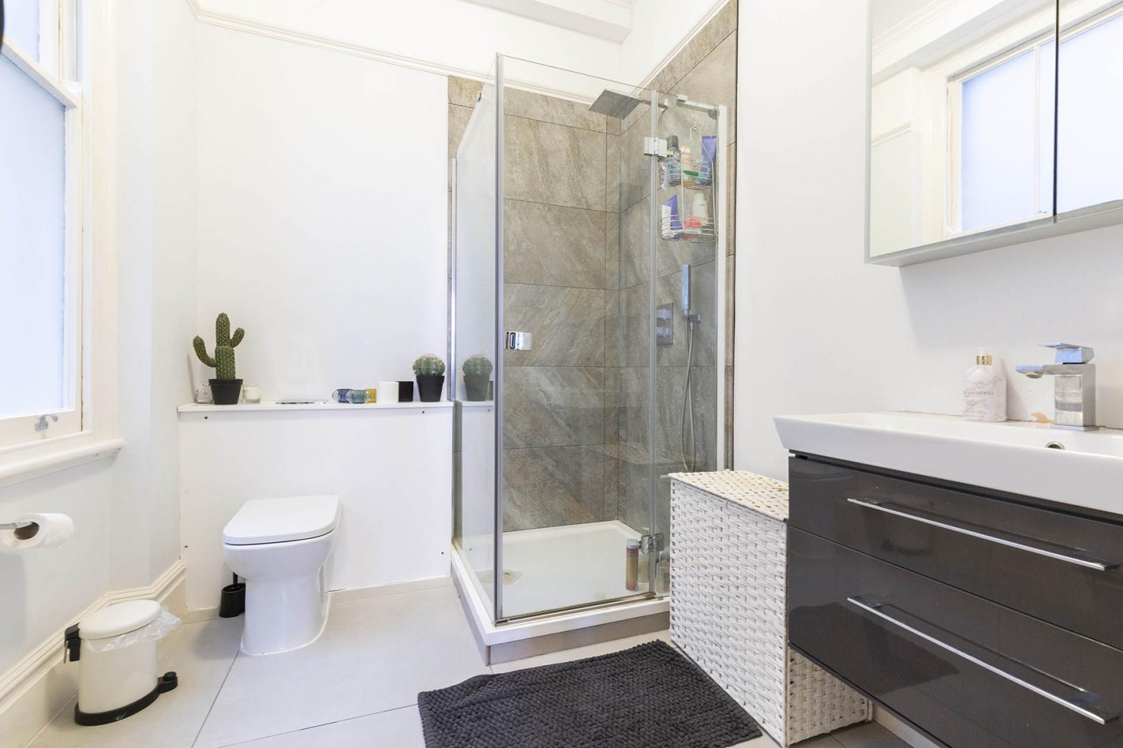 Modern Unfurnished Family Home Redington Road, Hampstead